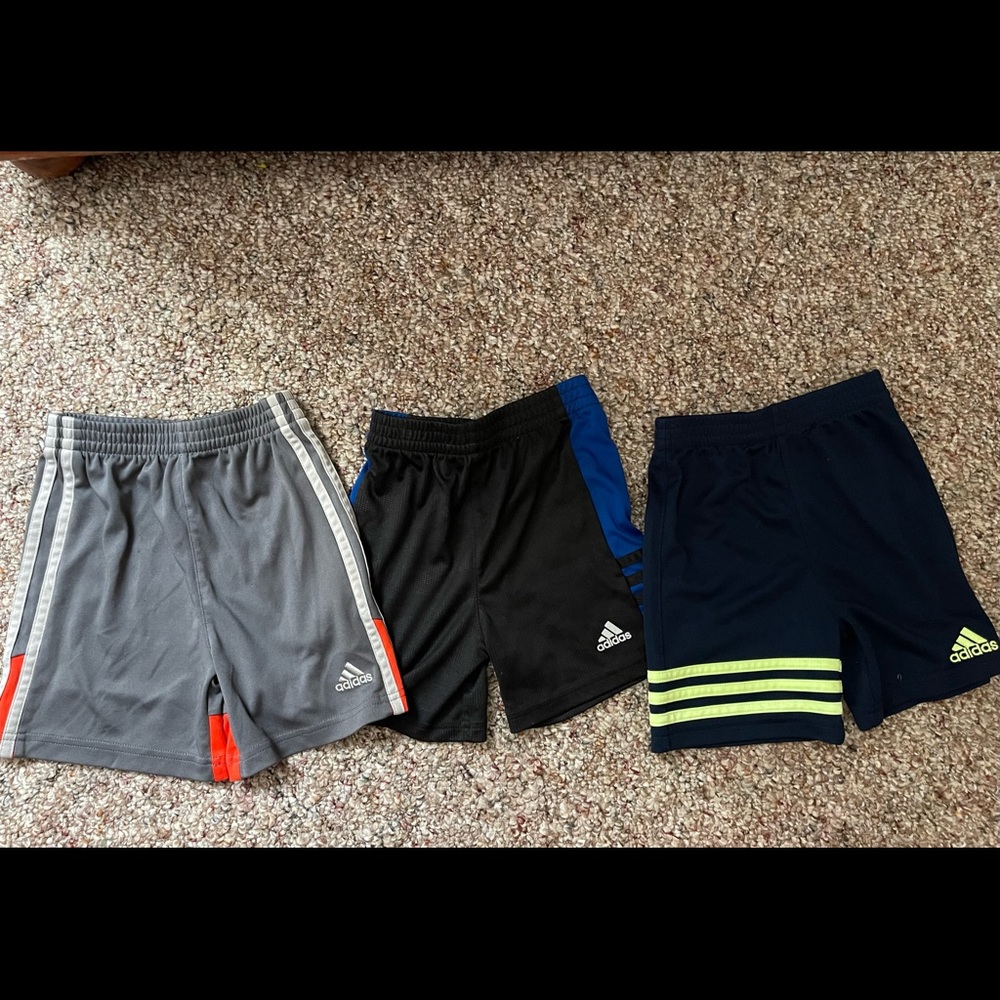 Boys size 2t adidas shorts